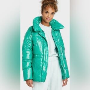 NWT Zip/snap up Puffer Jacket
